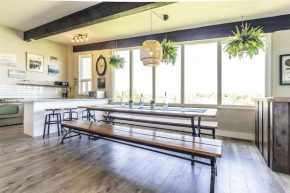 Mountain View-Backyard-Air-Conditioning-BBQ-15mins walk Blue Mountain Village